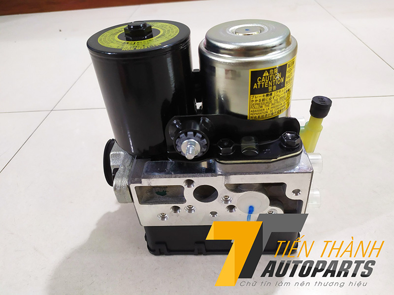 Cụm điều khiển ABS phanh Lexus GS450H 2006